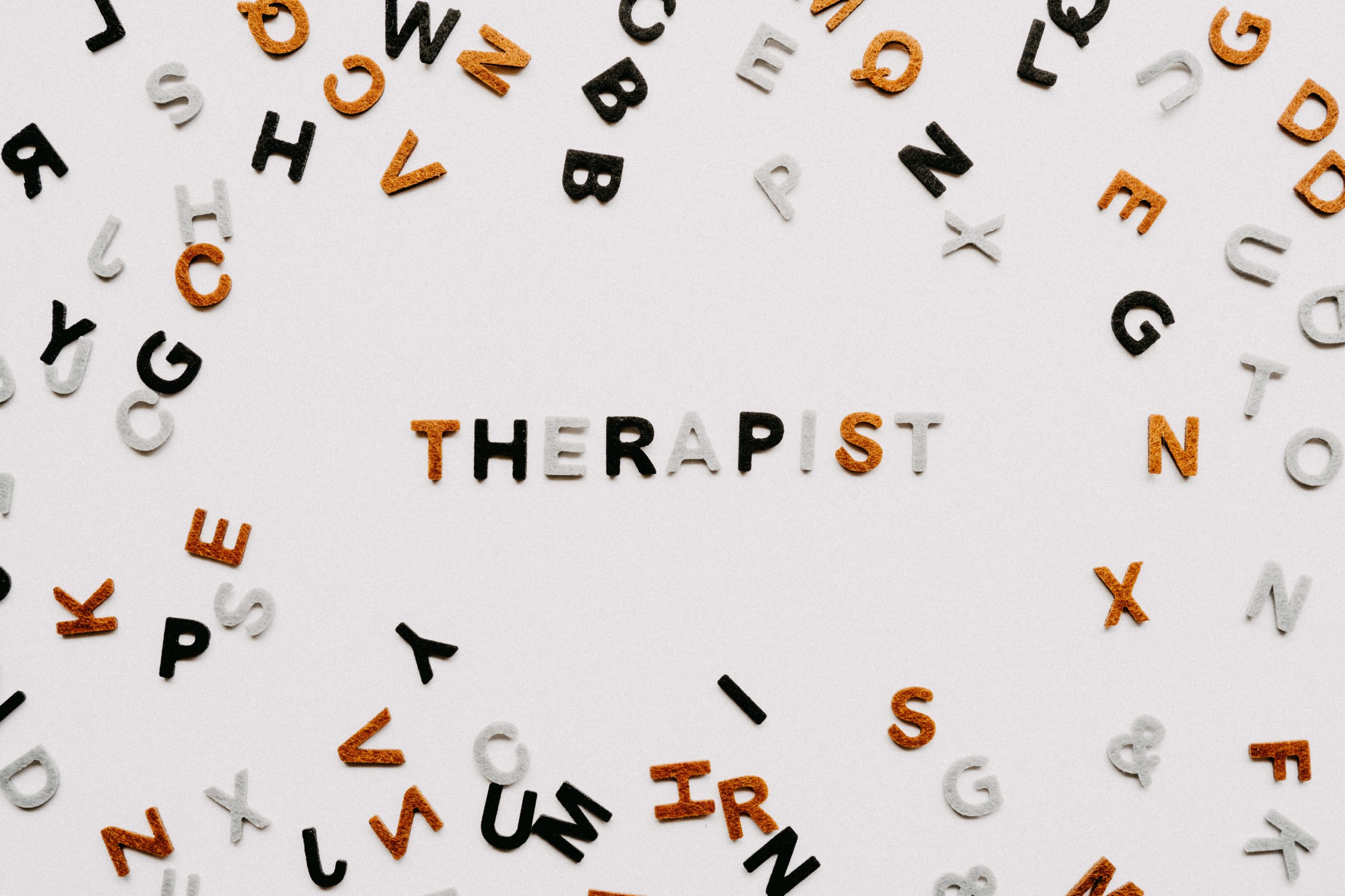 5 Signs You Should Consider a Therapist