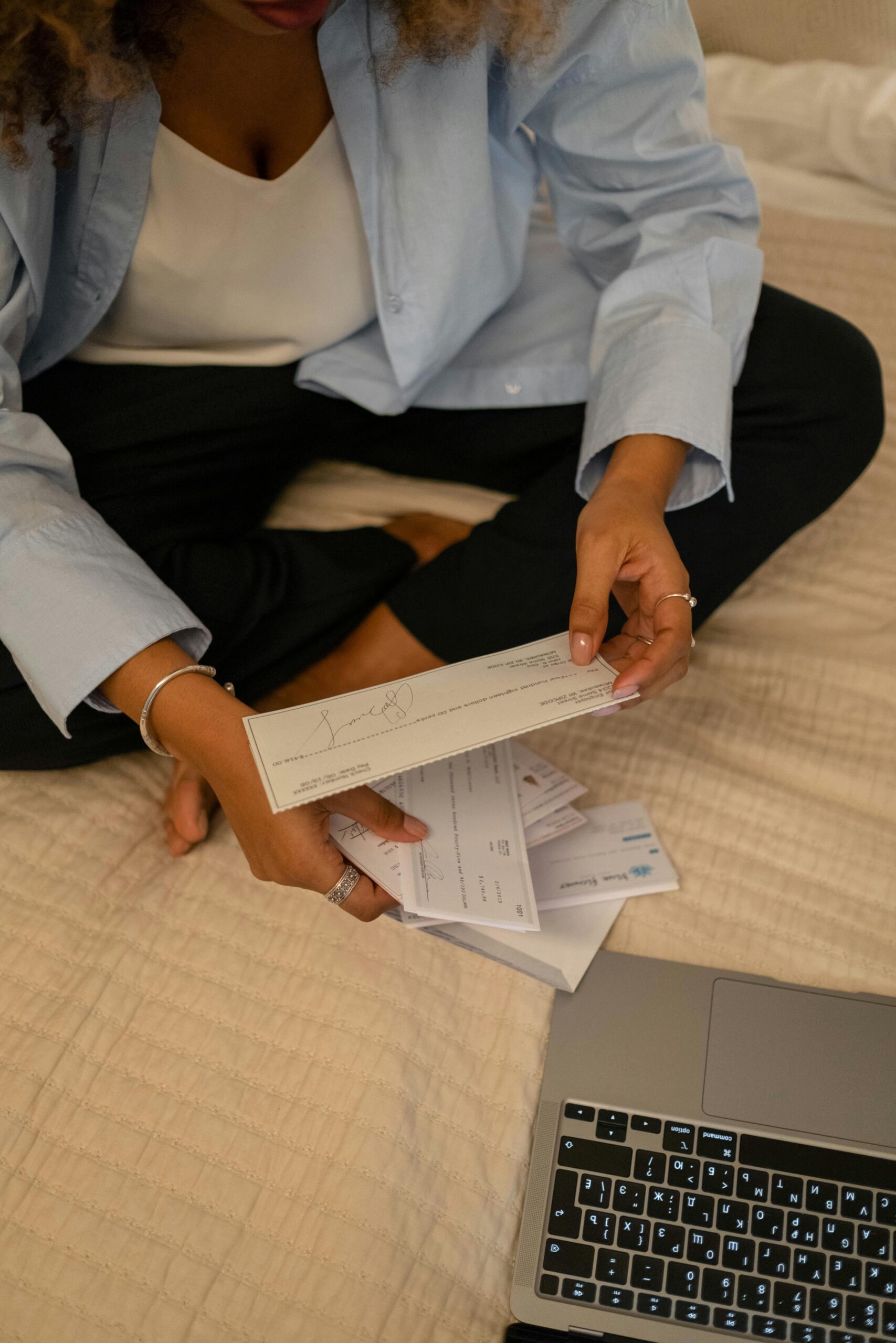 How Is Alimony Calculated when Your Income Varies?