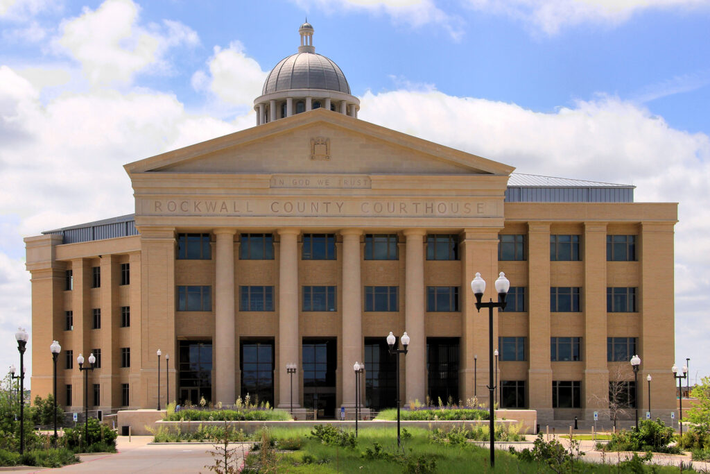 Rockwall County courthouse in Rockwall, Texas, where the 439th District Court hears family law cases