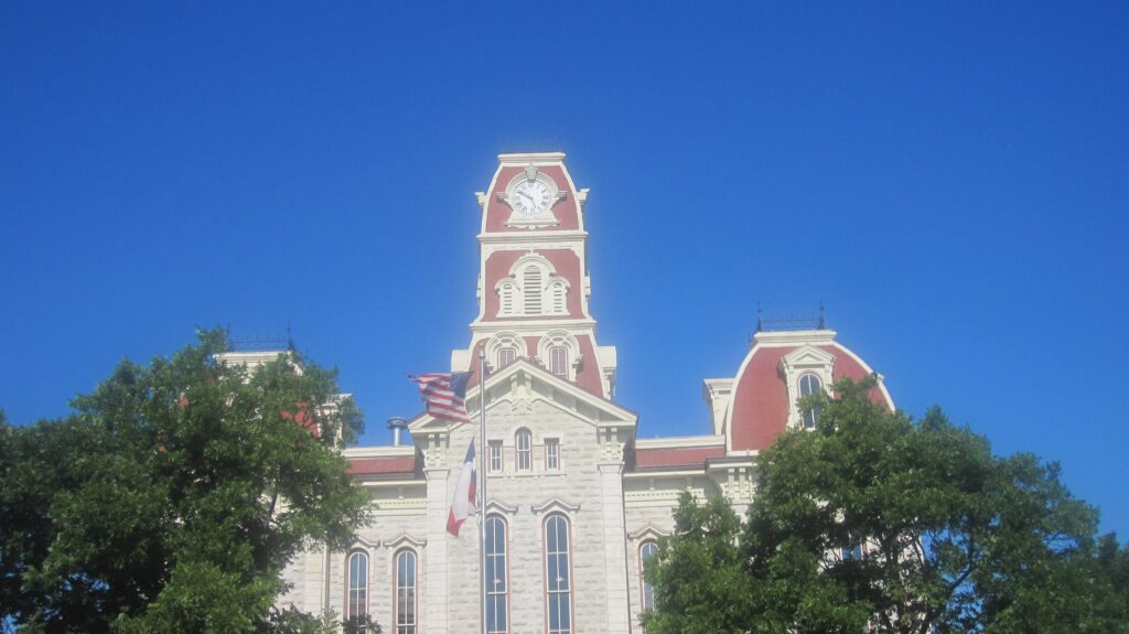 Parker County Courthouse in Weatherford, Texas - CoilLaw represents Weatherford families in divorce and family law matters